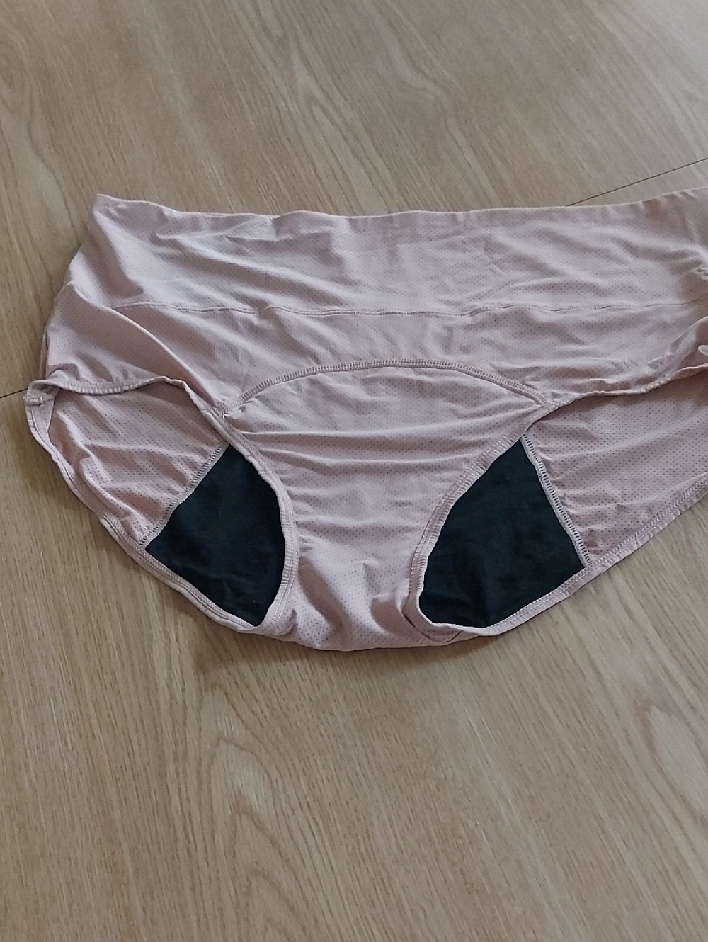 Women's Plus Size Leakproof Briefs